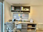 Standard Ensuite Ground Floor J Has an Apartment