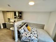 Standard Ensuite Top Floor I Has an Apartment