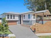 Standout Design Brand New Home in The Lakes Estate