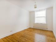 Stanlake Road, Shepherd's Bush, London W12, 2 bed...