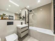 Stanton Walk, Broadway Market, E2