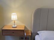 Stanza 5 Corso Re Umberto Stanza 5 Corso Re Umberto