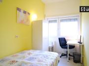 Stanza arredata in coliving con 3 camere da letto a Eur,...