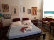 Stanza con atmosfera artistica a Castello – €35/notte