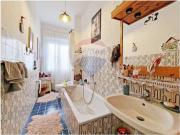 Camera in appartamento condiviso a Montesignano, Genova