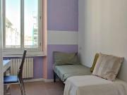 Stanza in affitto in appartamento con 3 camere da letto...