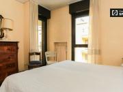 Stanza in affitto in appartamento con 3 camere da letto...