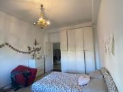 Stanza in affitto in appartamento con 3 camere da letto...