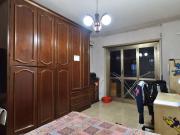 Stanza in affitto in appartamento con 3 camere da letto...