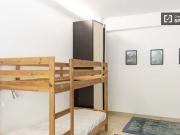 Stanza condivisa in affitto a E.U.R Roma