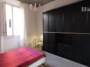 Stanza in affitto in appartamento con 4 camere da letto...