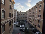 Stanza in affitto in appartamento con 4 camere da letto...