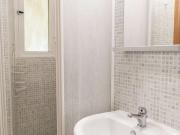 Stanza in affitto in appartamento con 4 camere da letto...