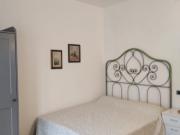 Stanza in affitto in appartamento con 5 camere da letto...