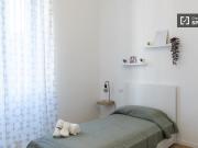 Stanza in appartamento condiviso, Tuscolano Nord, Roma