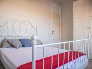 Stanza in appartamento con 2 camere da letto in affitto...