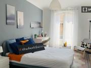 Stanza in appartamento con 4 stanze da letto a Torino