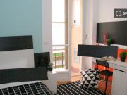 Stanza in appartamento con 4 stanze da letto a Torino