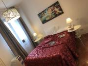 Camera in appartamento condiviso con 3 camere da letto a...