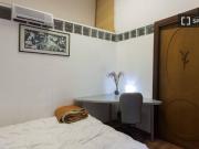 Stanza in appartamento condiviso con 2 camere da letto,...