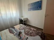 Stanza in appartamento condiviso con 3 camere da letto...