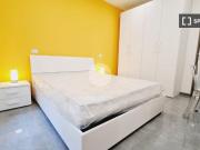 Stanza in appartamento condiviso con 3 camere da letto...