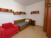 Stanza in appartamento condiviso con 3 camere da letto...