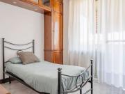 Stanza in appartamento condiviso con 5 camere da letto...