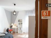 Stanza in appartamento condiviso con 5 camere da letto...
