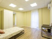 Stanza in appartamento condiviso in affitto a Porta...