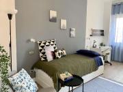 Stanza in appartamento condiviso in affitto a Pozzo...