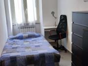 Stanza in appartamento condiviso in affitto a Tor...