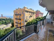 Stanza in appartamento in affitto a Genova