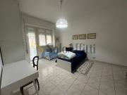 Stanza in appartamento in affitto a Latina