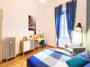 Stanza in appartamento in affitto a Milano