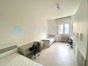 Stanza in appartamento in affitto a Milano