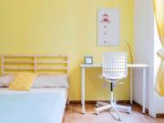 Stanza in appartamento in affitto a Milano