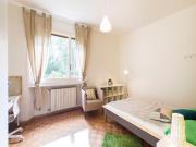 Stanza in appartamento in affitto a Milano