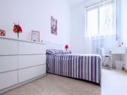 Stanza in appartamento in affitto a Milano