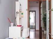Stanza in appartamento in affitto a Milano