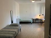 Stanza in appartamento in affitto a Milano