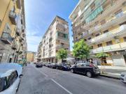 Stanza in appartamento in affitto a Napoli