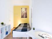 Stanza in appartamento in affitto a Torino
