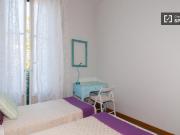 Stanza in casa con 5 camere da letto Città Studi, Milano