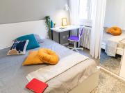 Stanza in Corso Magenta