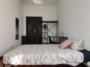 Stanza in un appartamento condiviso con 7 camere da...