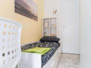 Stanza in Via Salvatore Barzilai