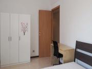 Stanza in Via Vincenzo Giordano Orsini