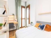 Stanza in Viale Sondrio Stanza in Viale Sondrio