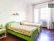 Stanza privata in appartamento a Garbatella, Roma
